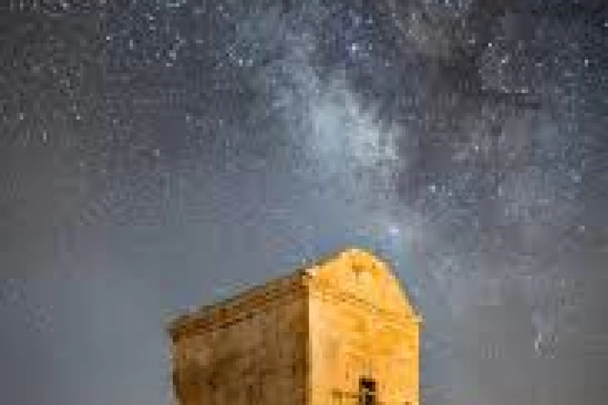 عکس قدمت؟