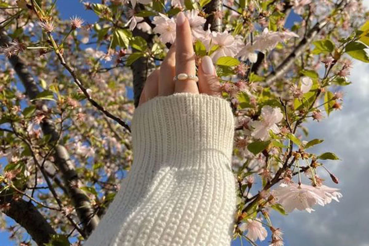 عکس بیو ی دختر ماه