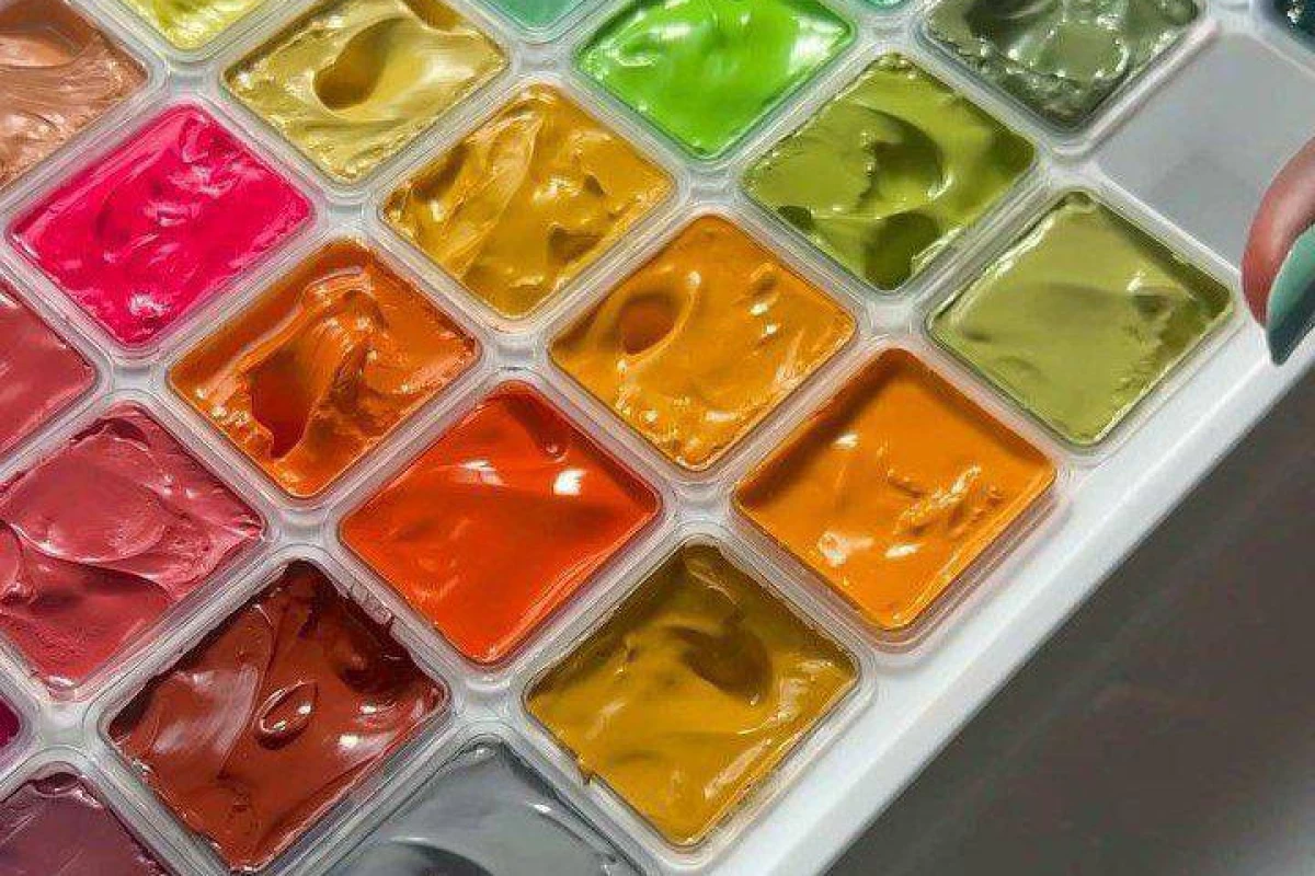 عکس رنگ ها از چه چیزی تولید می‌شوند؟