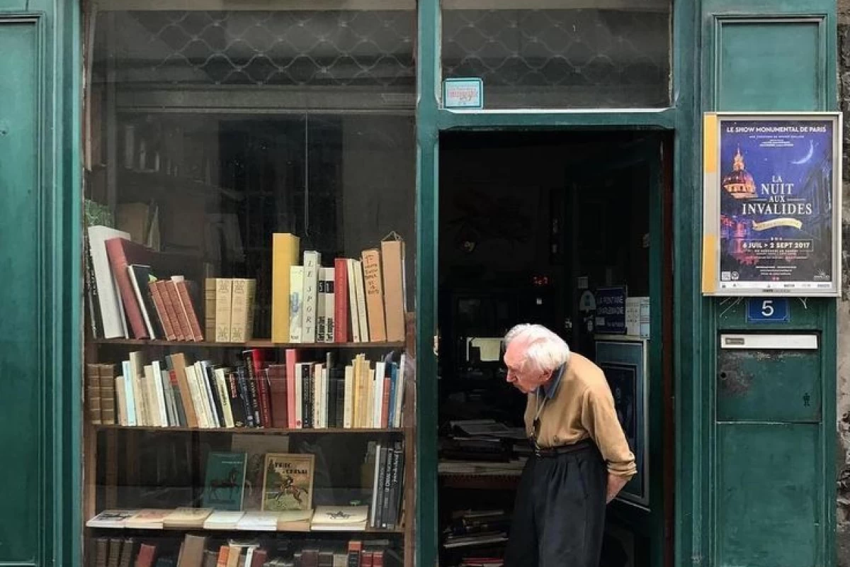 عکس با ۱۰ سوال ساده بفهم چه کتابی باید بخونی!
