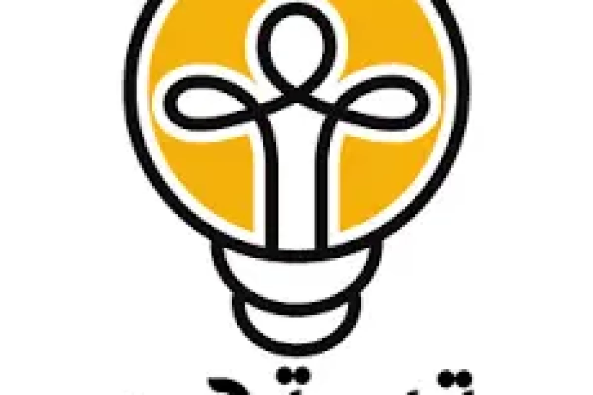 عکس بودم تنها تا وقتی که تو اومدی ..
