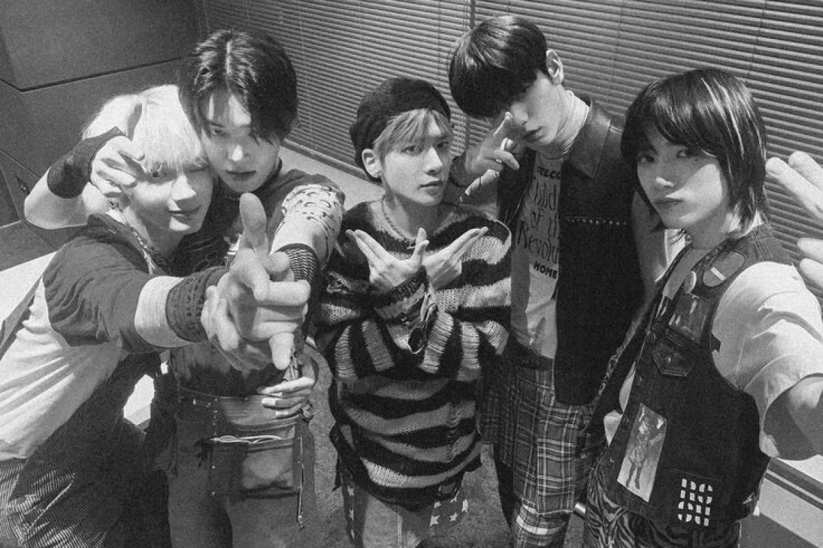 عکس ‌ ‌ ‌  ‌ ‌ ‌ ‌ ‌︶꒷✉꒦︶