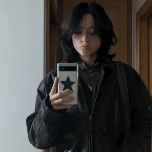 عکس 𝘩𝘢𝘴𝘵𝘪