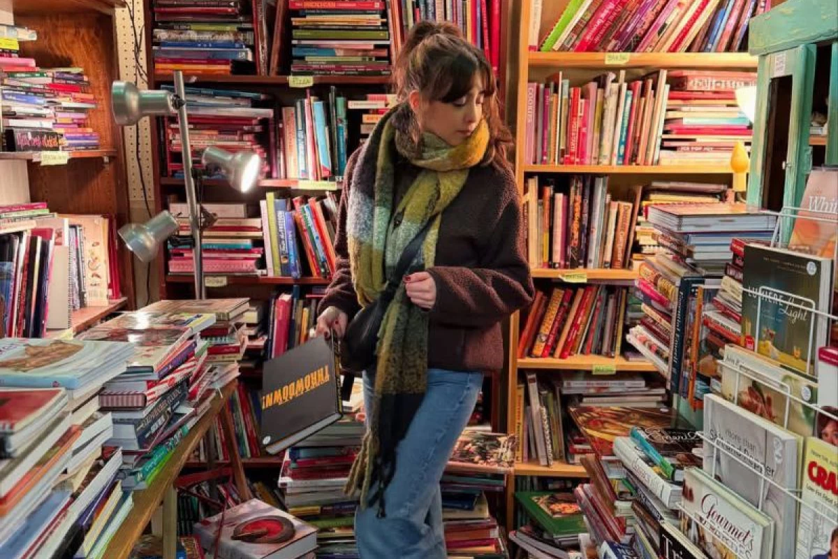 عکس با میا و کوروش برو بیرون