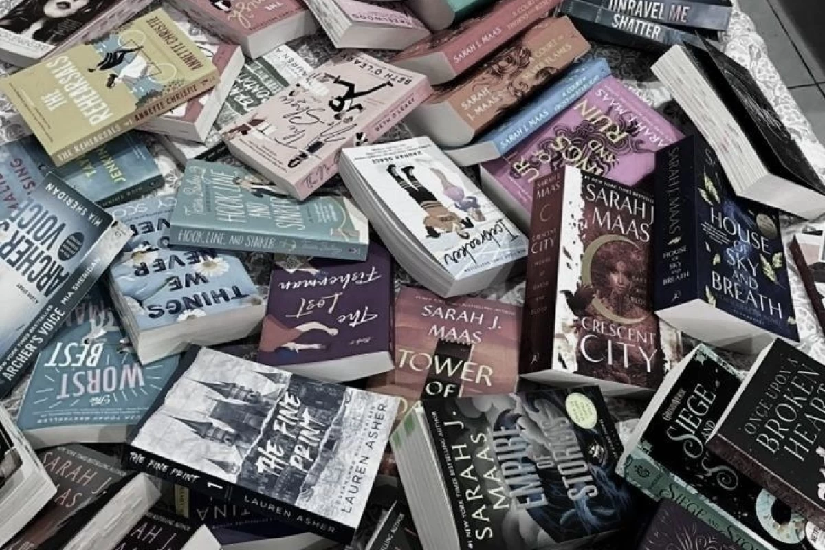 عکس من یه کتابخونم معلومه که...!(پارت ۲)