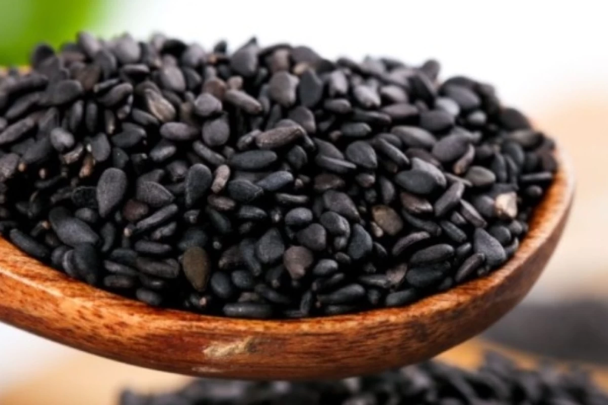 عکس سیاه دانه چیست و از کجا امده است؟