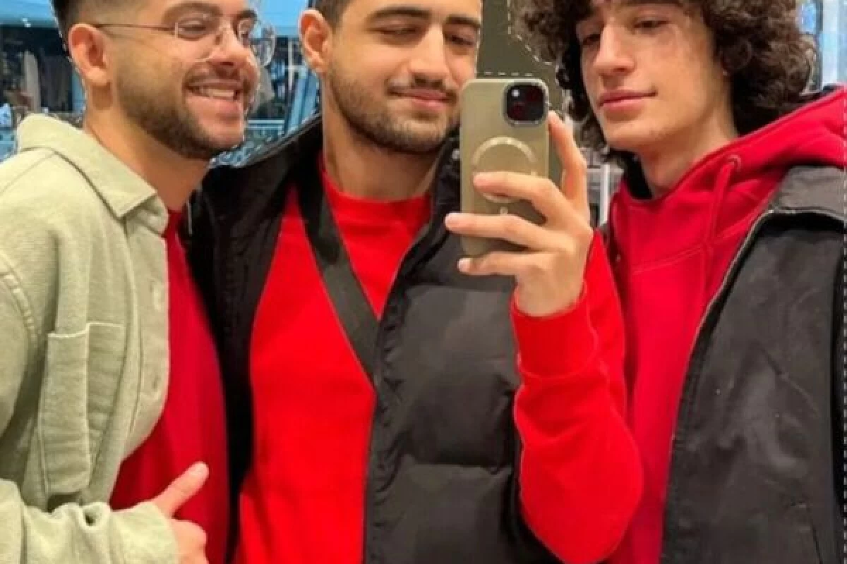 عکس (پیک سابق)?Aliztory