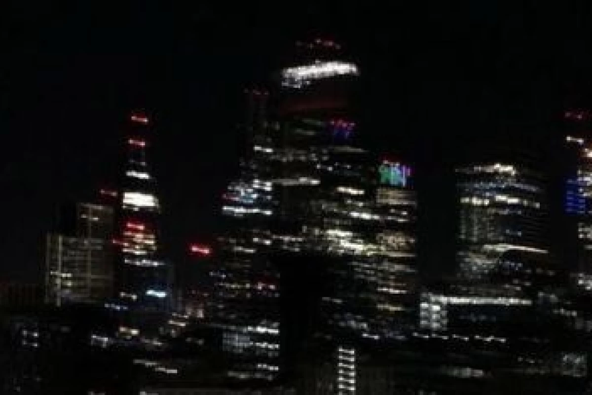 عکس عروسک بچگی اون دختر