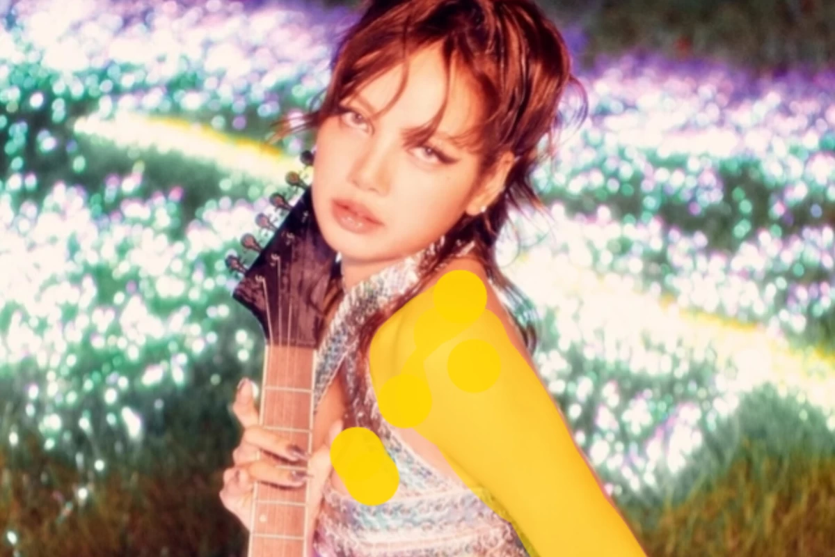 عکس 《امی ، تولدی در باران بهاری!》