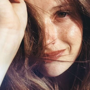 عکس "📻" ? 𝗔𝗰𝘁𝘂𝗮𝗹𝗹𝘆 𝘄𝗵𝗼'𝘀 𝗠𝗶𝗻𝗶