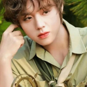 عکس بیو گرافی پارک جیهون