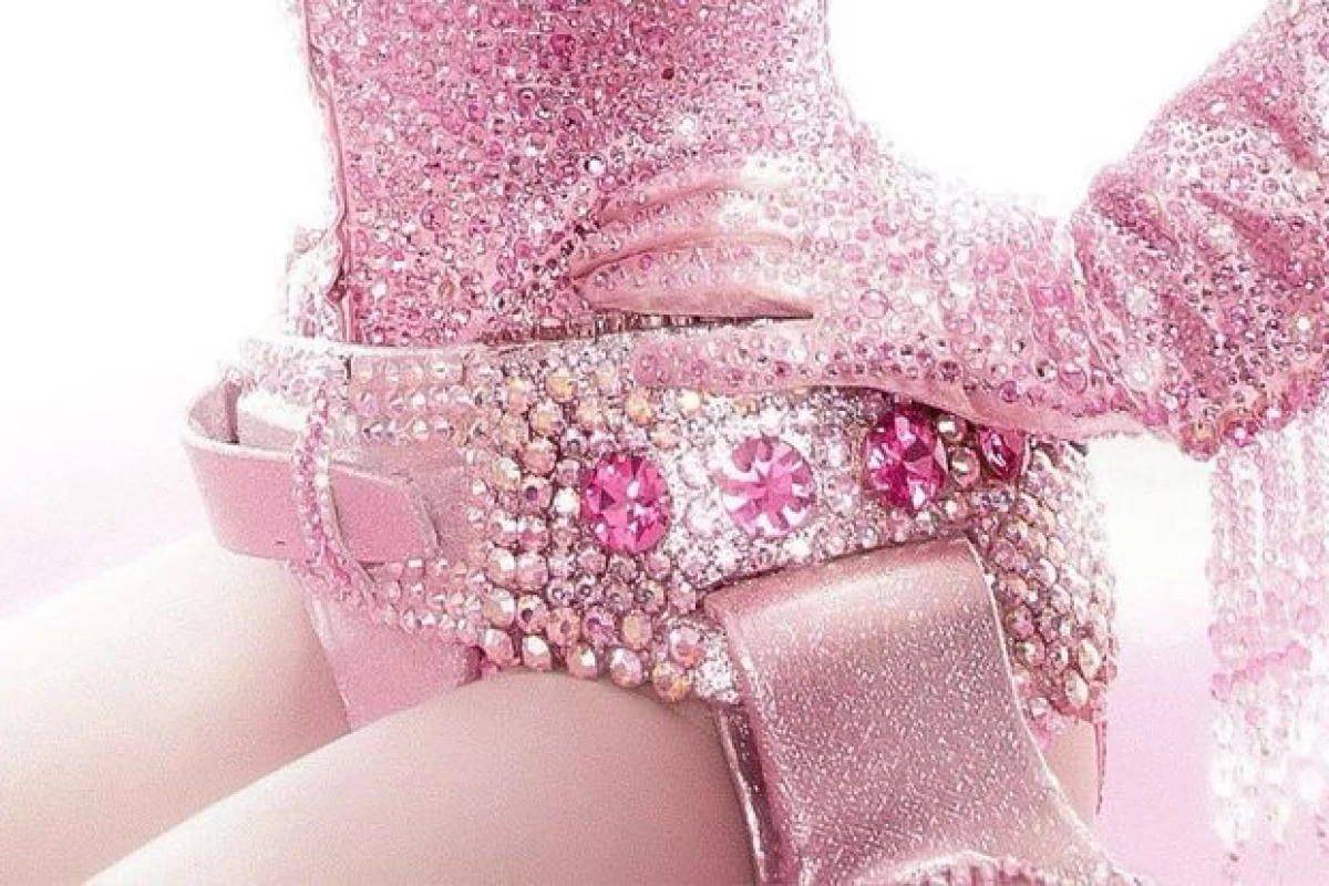 عکس البوم ایلیت رو خریدم؟