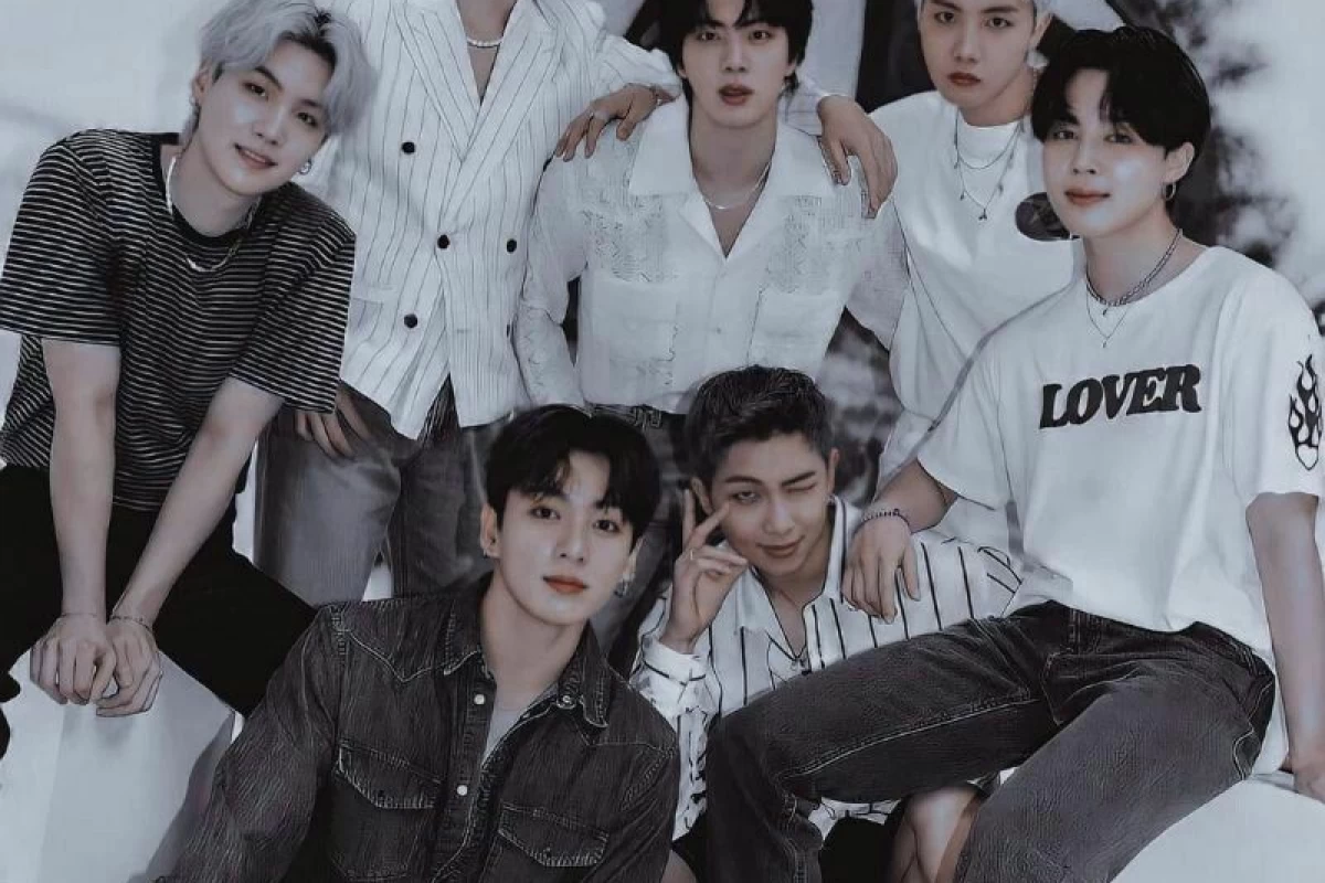 عکس اگر اعضای BTS کتاب بودن