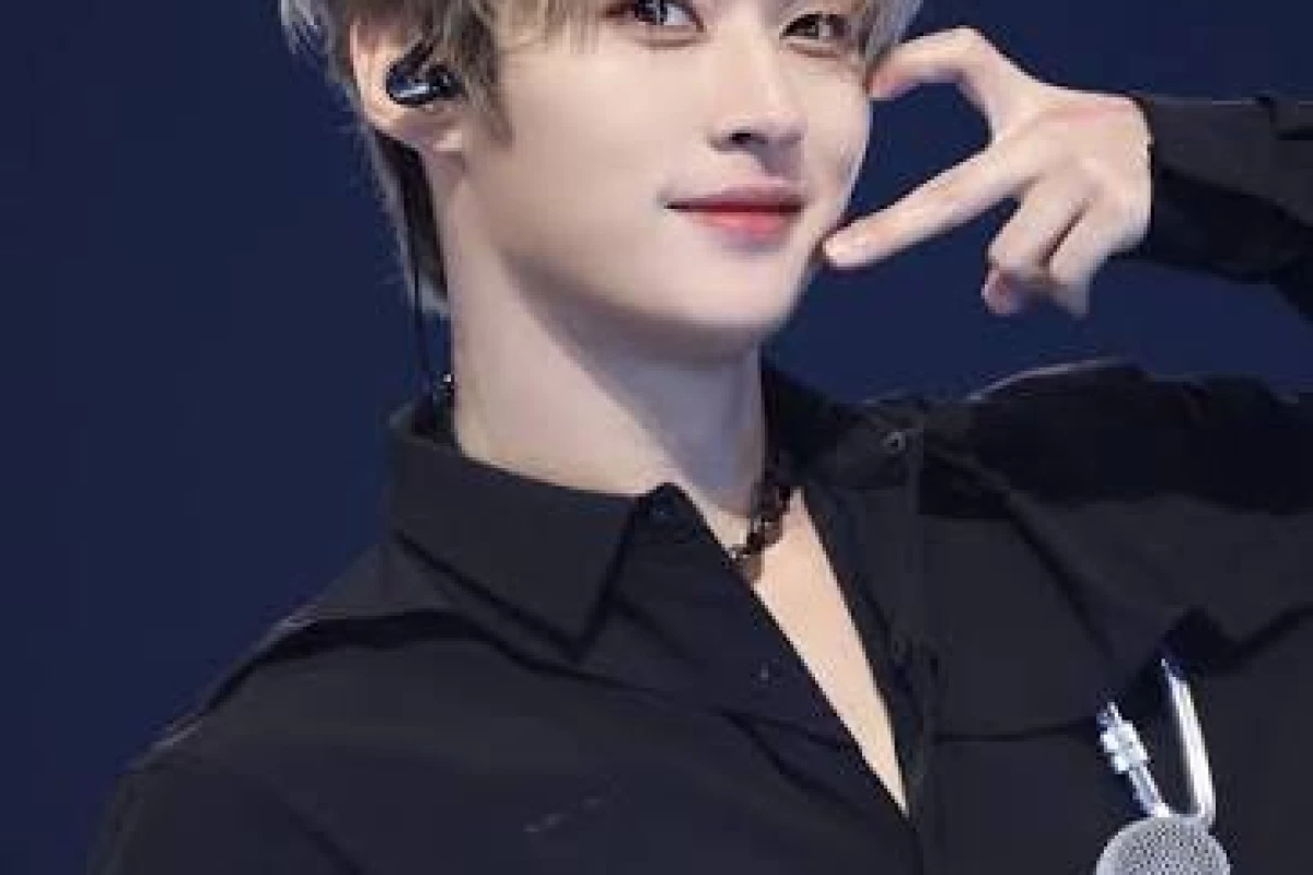 عکس گروه های کیپاپ که متفاوت هستن