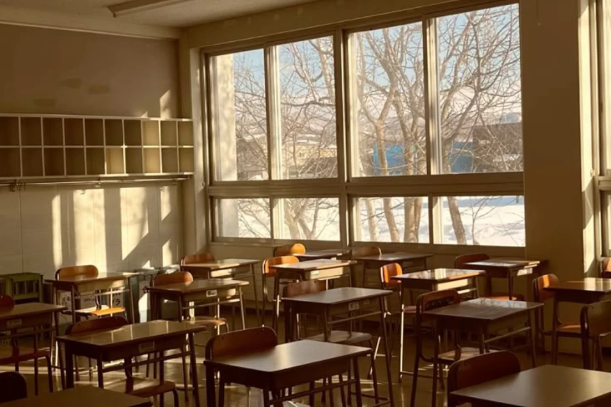 عکس قوانین مدارس ژاپن