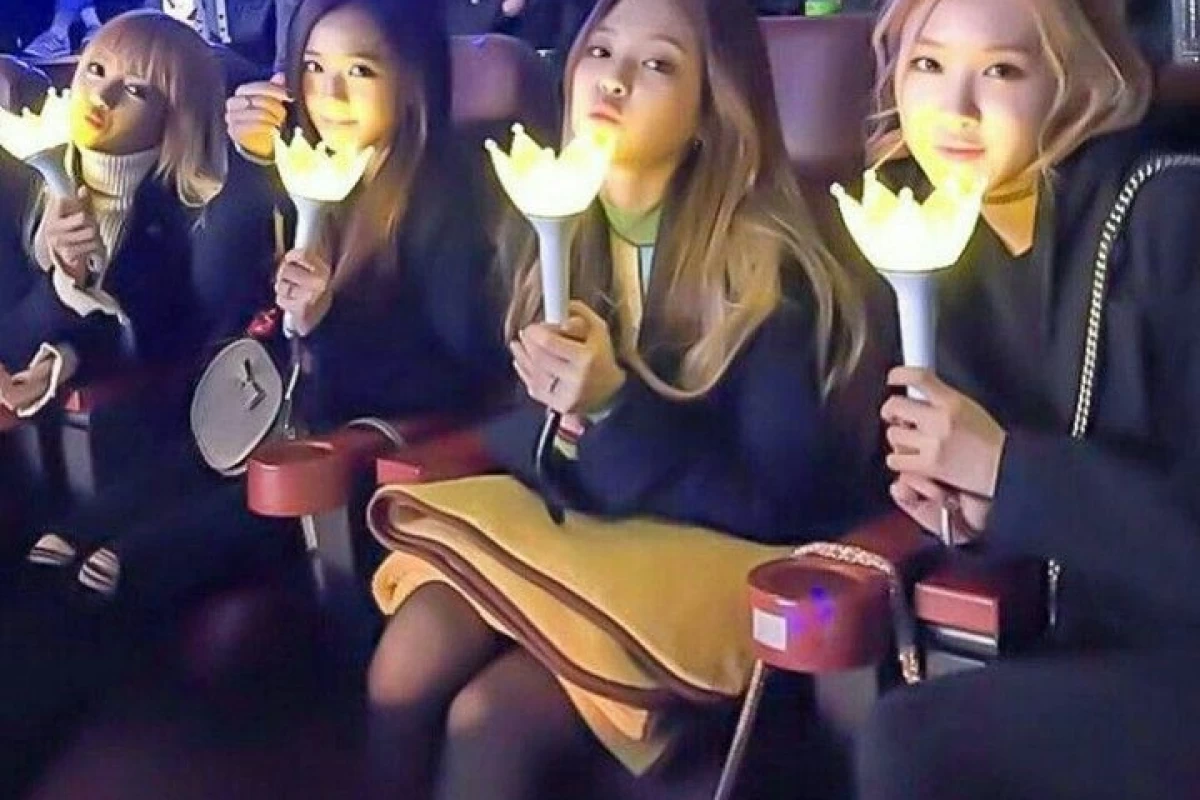 عکس ✧والدین آیدل𝑿 ??✦