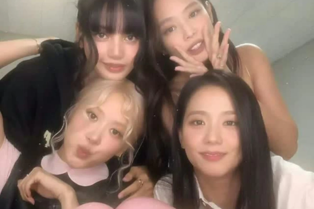 عکس یه اردو با شارلوت