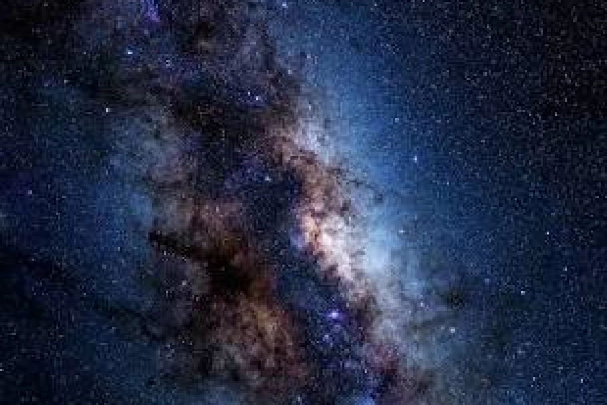 عکس اوپنینگ اتک آن تایتان