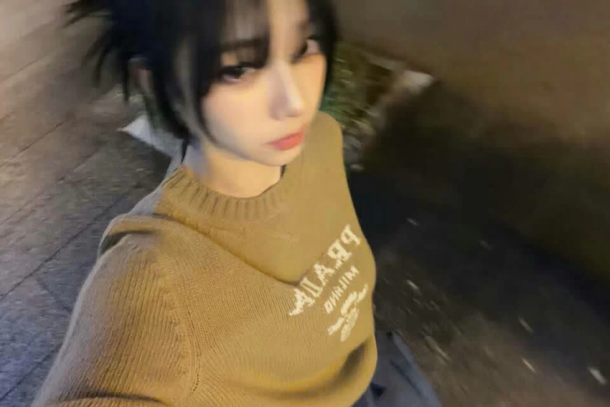 عکس ایدل بی ادب؟