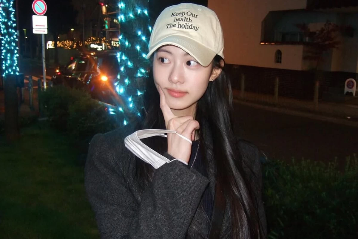 عکس چطور مثل ایدلا میکاپ کنیم؟