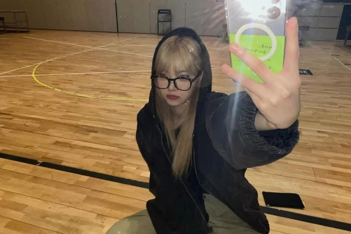 عکس ایدل هایی که نمی خوان قرار دادشون و تمدید کنن