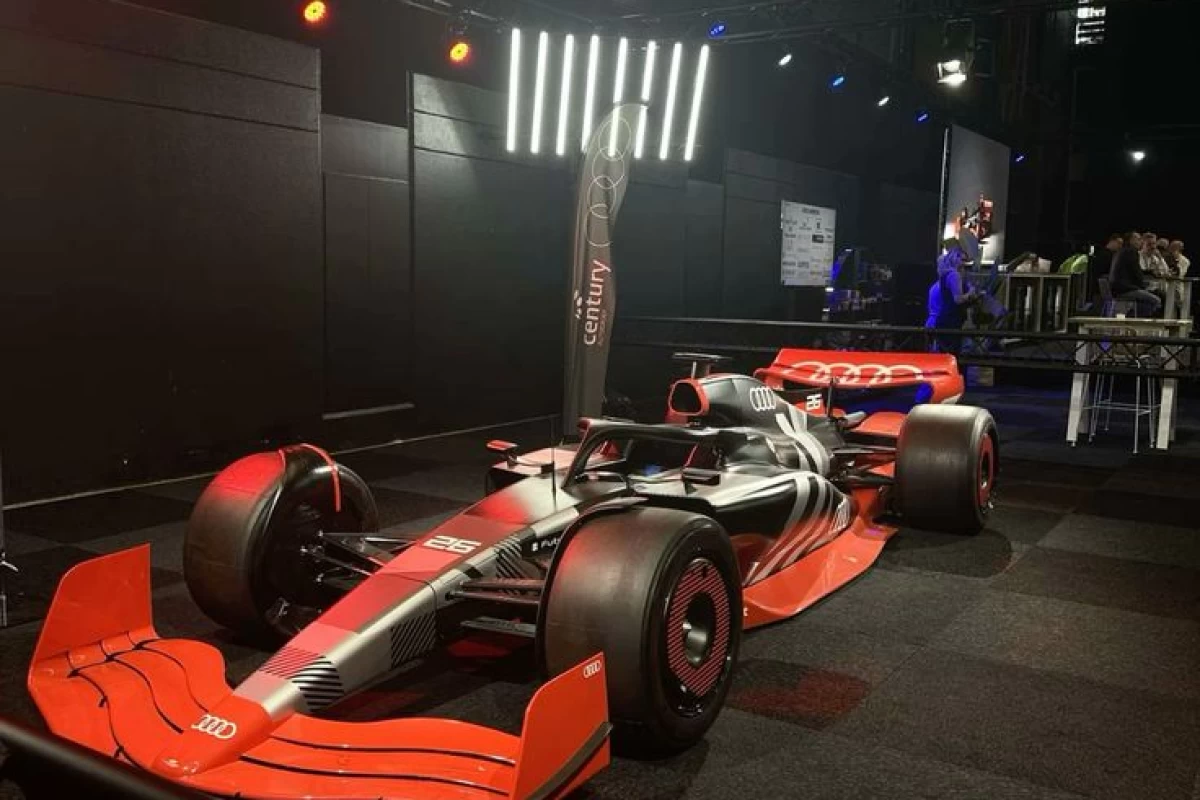 عکس – تیم فرمول یک آئودی