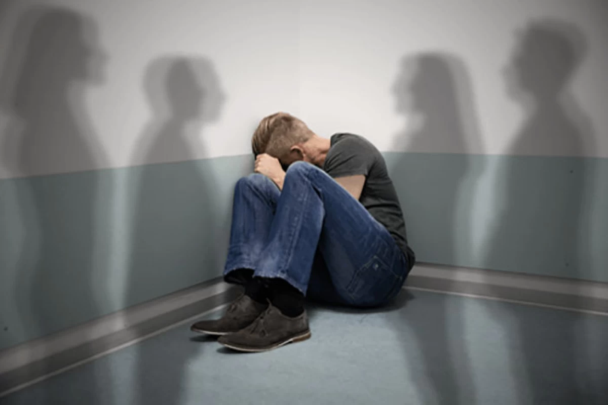 عکس آیا مبتلا به اختلال شخصیت اجتنابی هستید؟