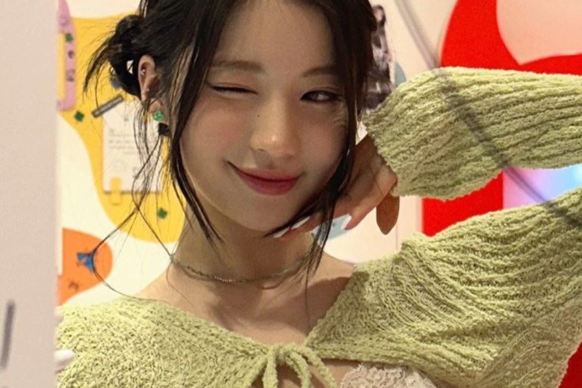 عکس My bio  《ROSE》