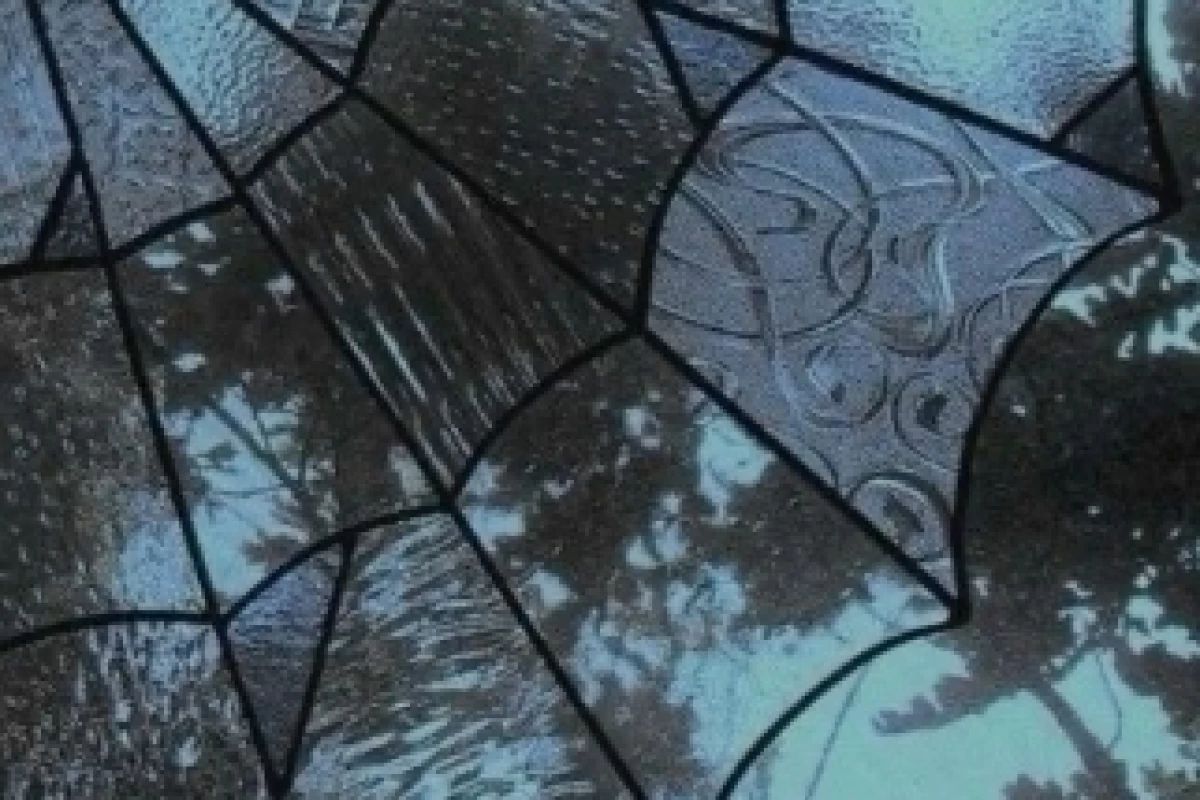 عکس شاید کمی فیلم🎬✮⋆｡˚.˚⋆