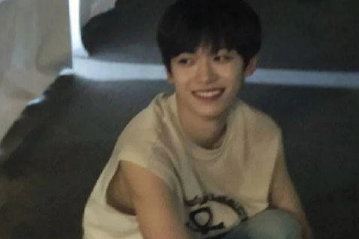 عکس •چنتا نقاشی یافت شده از گذشتم•