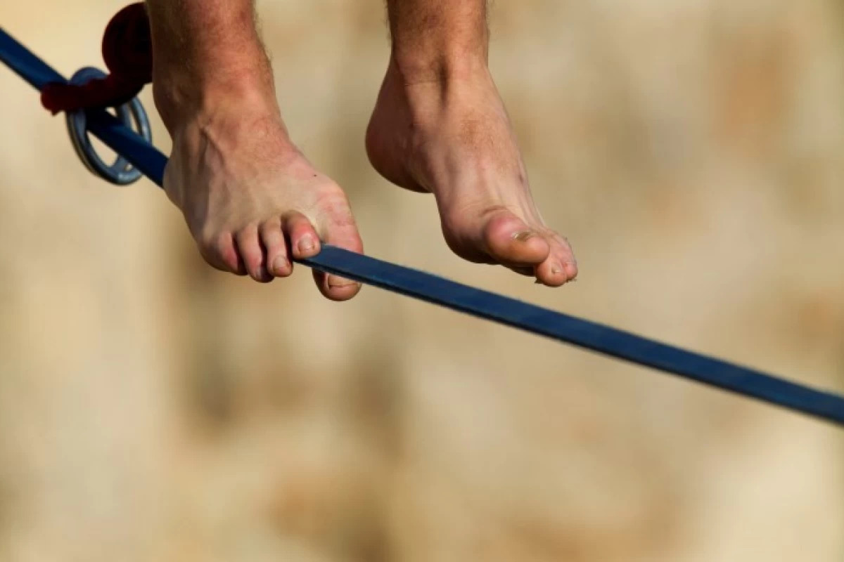 عکس گام های رسیدن به خودباوری