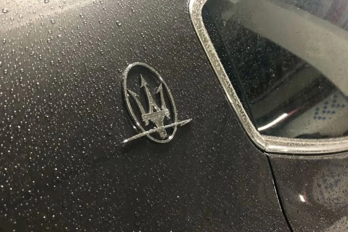 عکس مازراتی گرن‌توریسمو