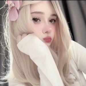 عکس ? 𝓌𝒽𝑜 𝒶𝓂 𝐼