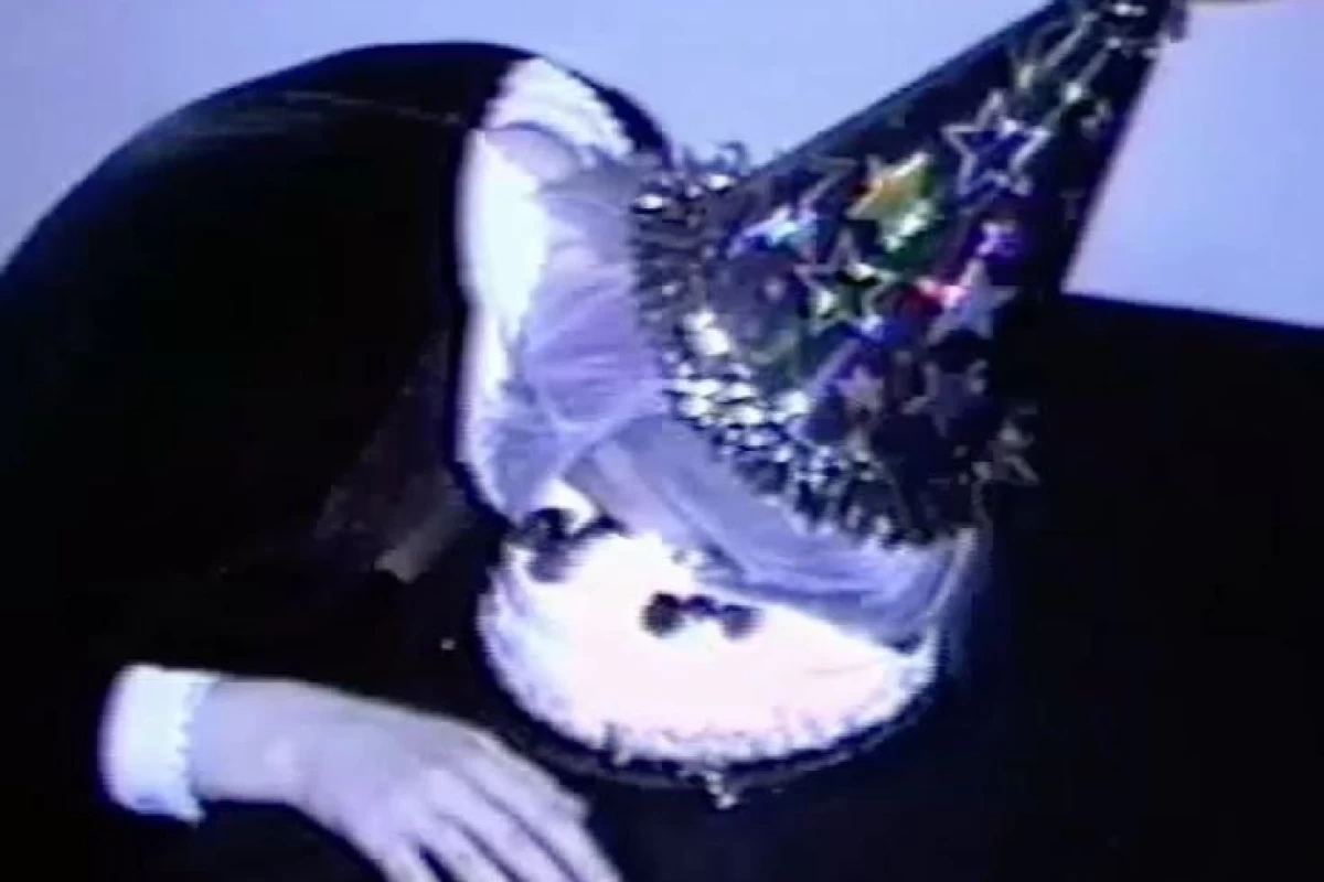 عکس این گذشته منه؟ (فان)