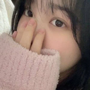 عکس ۴ ایده ژست نشسته