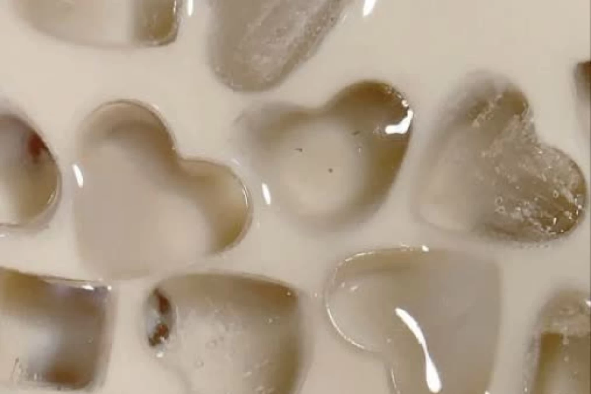 عکس پــیآنوی سـلطـنتی p⁸