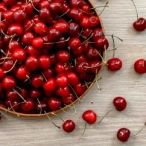 عکس فواید گیلاس چیست؟