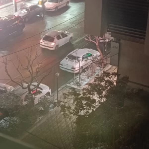 مقداری امروز با طعم برف