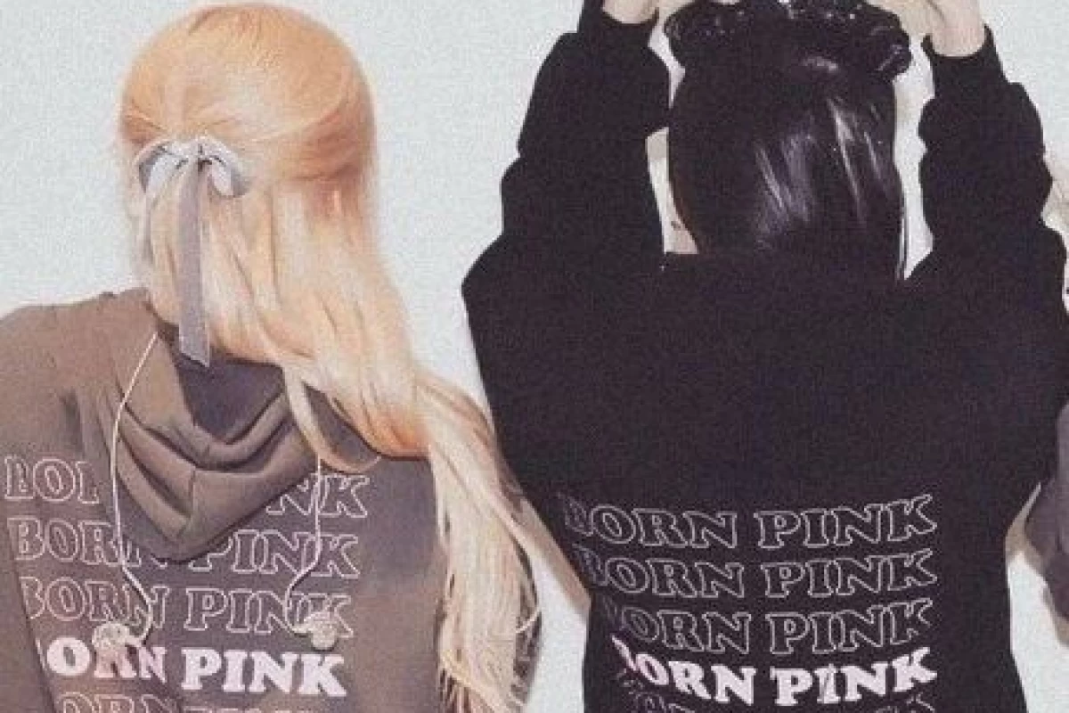 عکس یک روز با کارینا:)