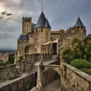 عجیب‌ترین باورها و سنت‌های قرون وسطی