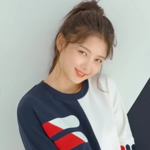 عکس همه چیز درباره کیم یوجونگ