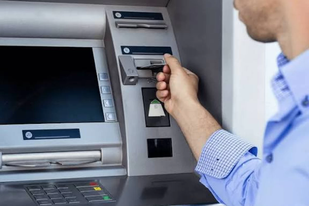 عکس دستگاه خودپرداز ATM