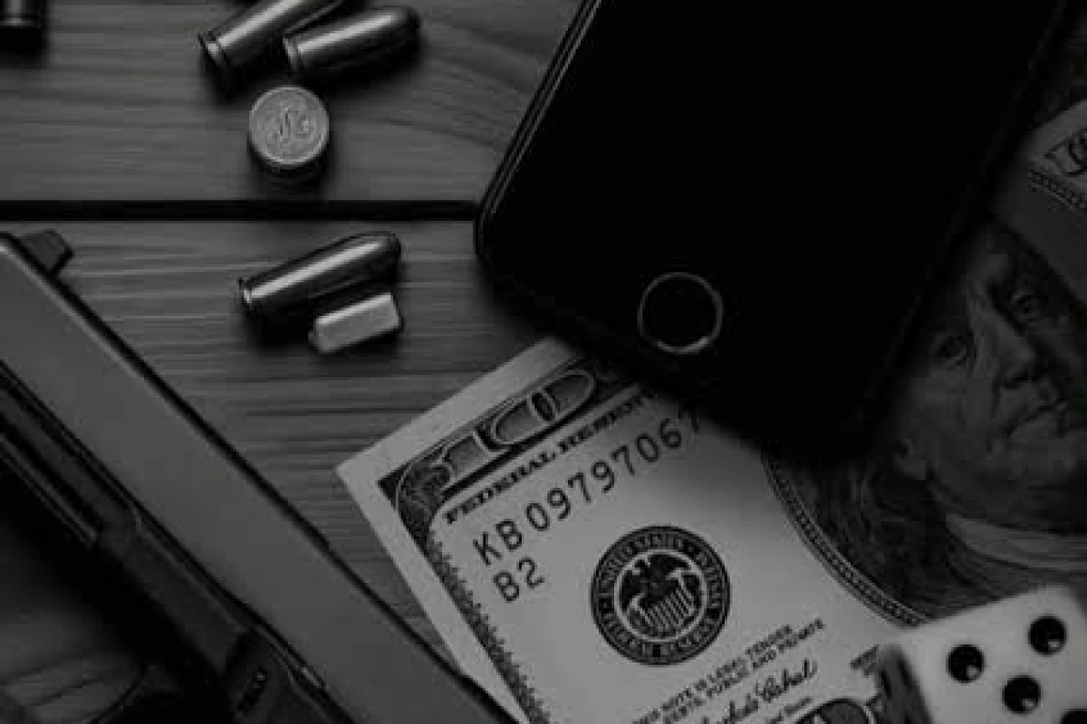 عکس 𝙿𝚑𝙰𝚗𝚃𝚘𝙼