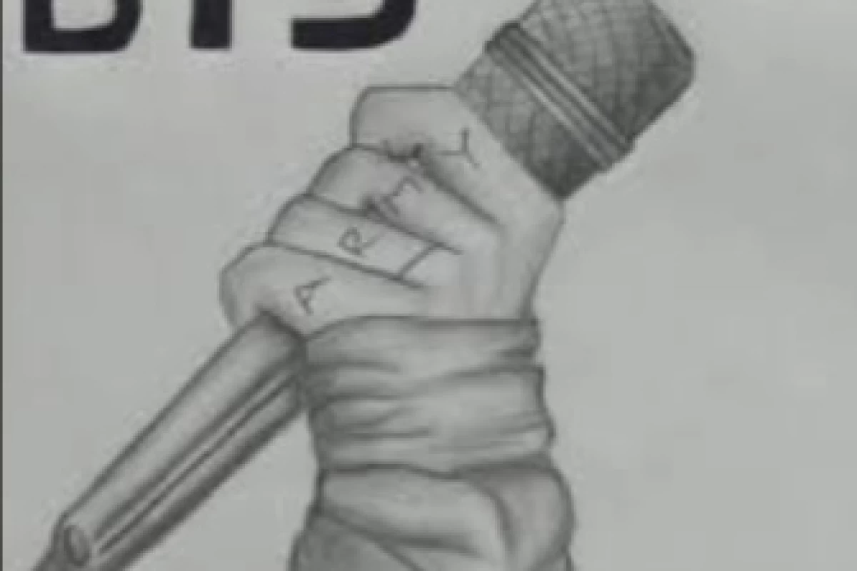 عکس نقاشی سیاه قلم بی تی اس