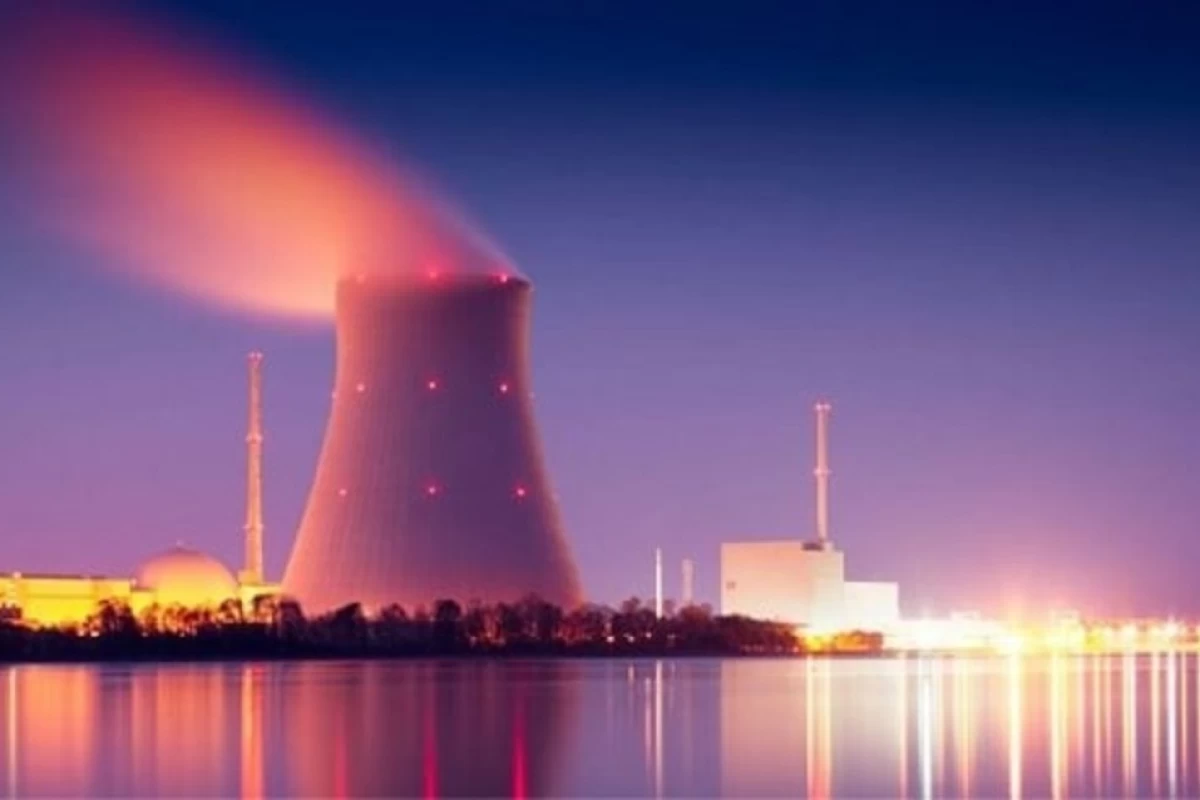 عکس سفری به اتم ها:انرژی اتمی چیست؟