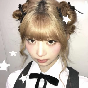 عکس ?“𝗟𝗲𝘅𝘆“