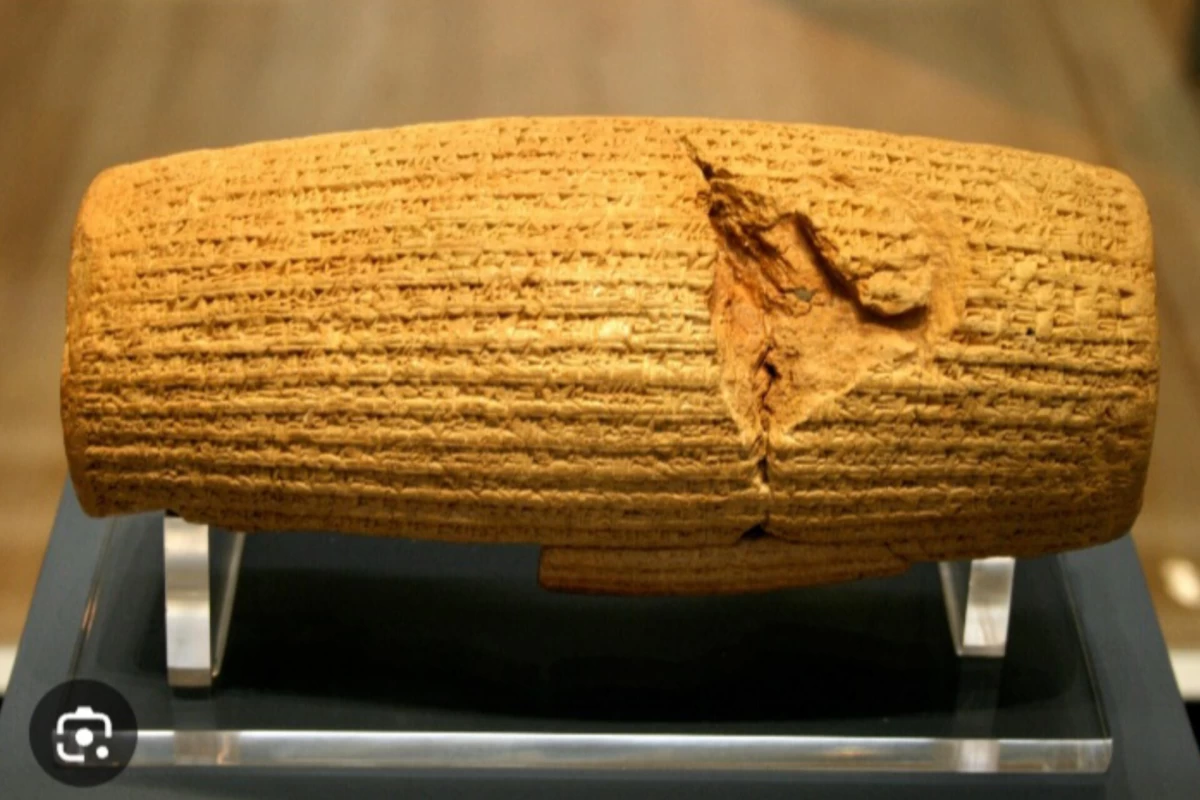 عکس کوروش بزرگ: اخلاق و علایقی که او را جاودانه ساخت