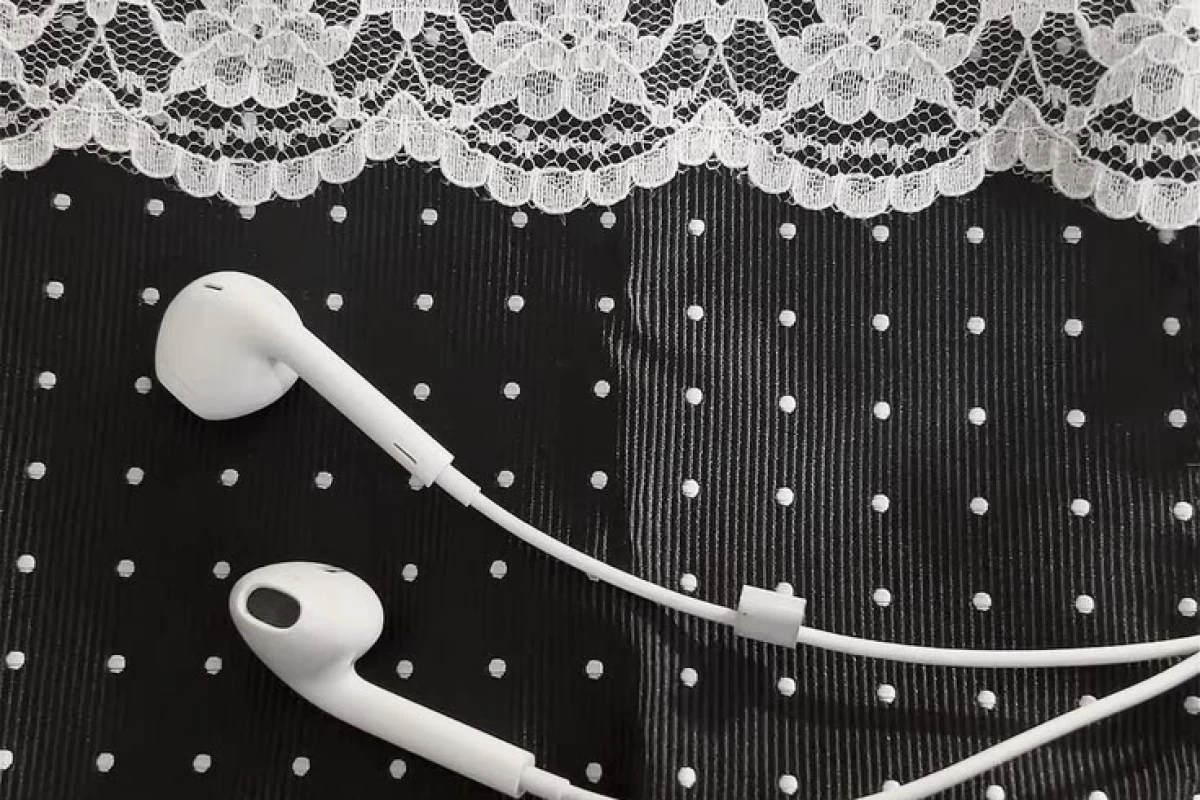 عکس به هم نزدیک شدیم ؟