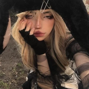 عکس گوشه ای از هنر های مارنیی ᴾ²🧚🏼‍♀