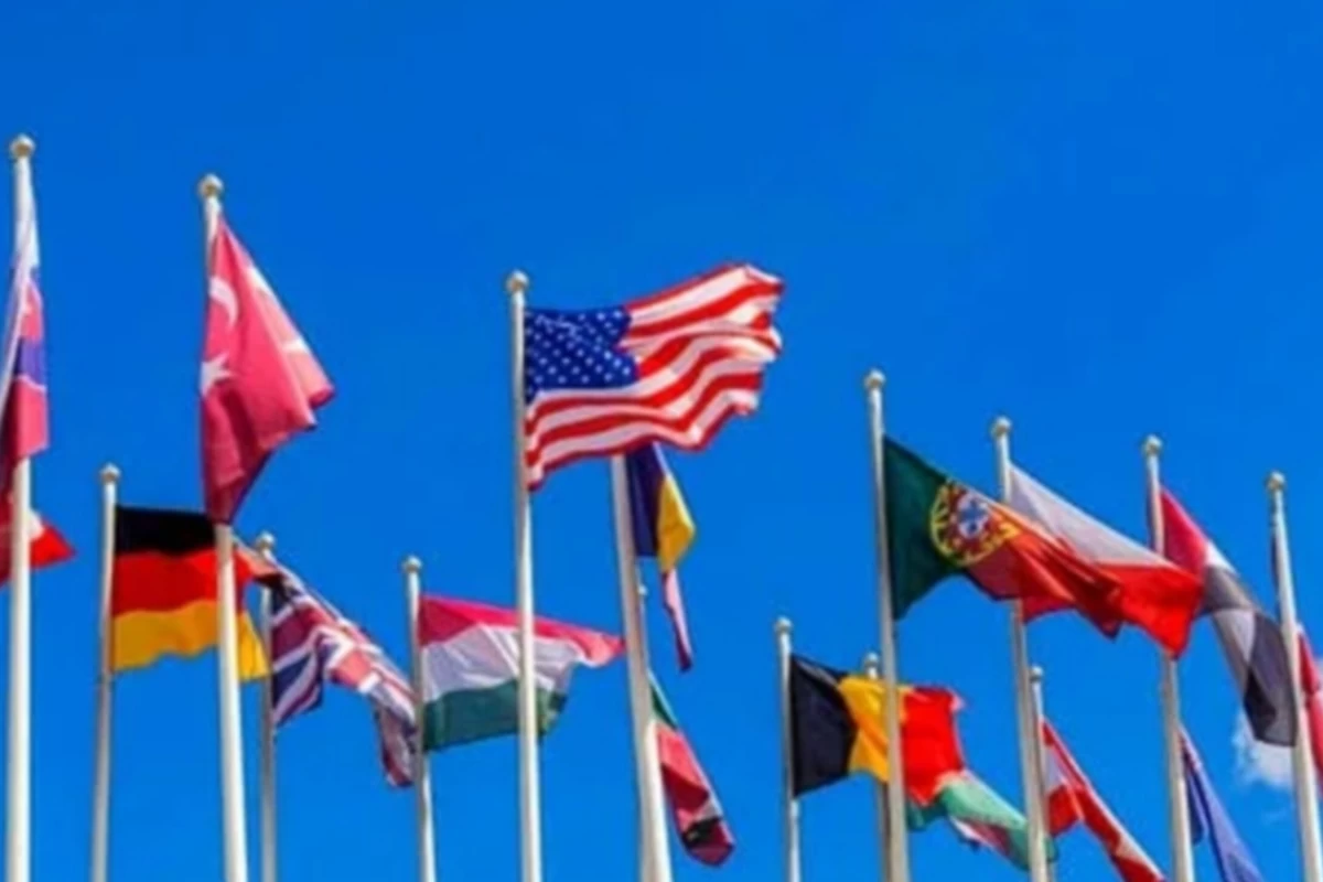 عکس کم جمعیت ترین کشور های جهان